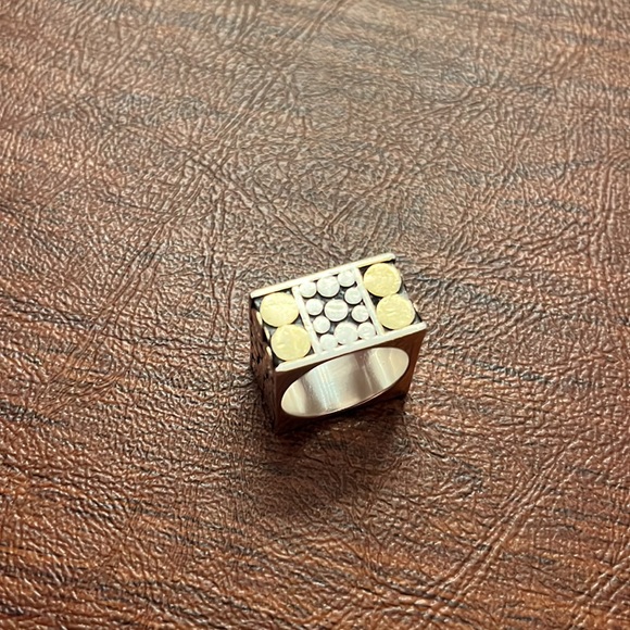 Kathy Kamei Uncover the Mask Square Ring - Picture 3 of 7